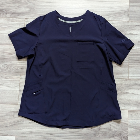 Cuddle Duds scrub top navy - Picture 4 of 10